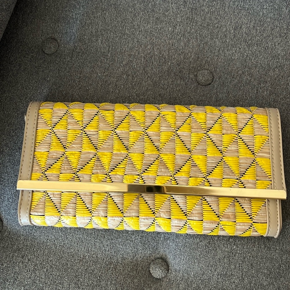 Hallhuber clutch